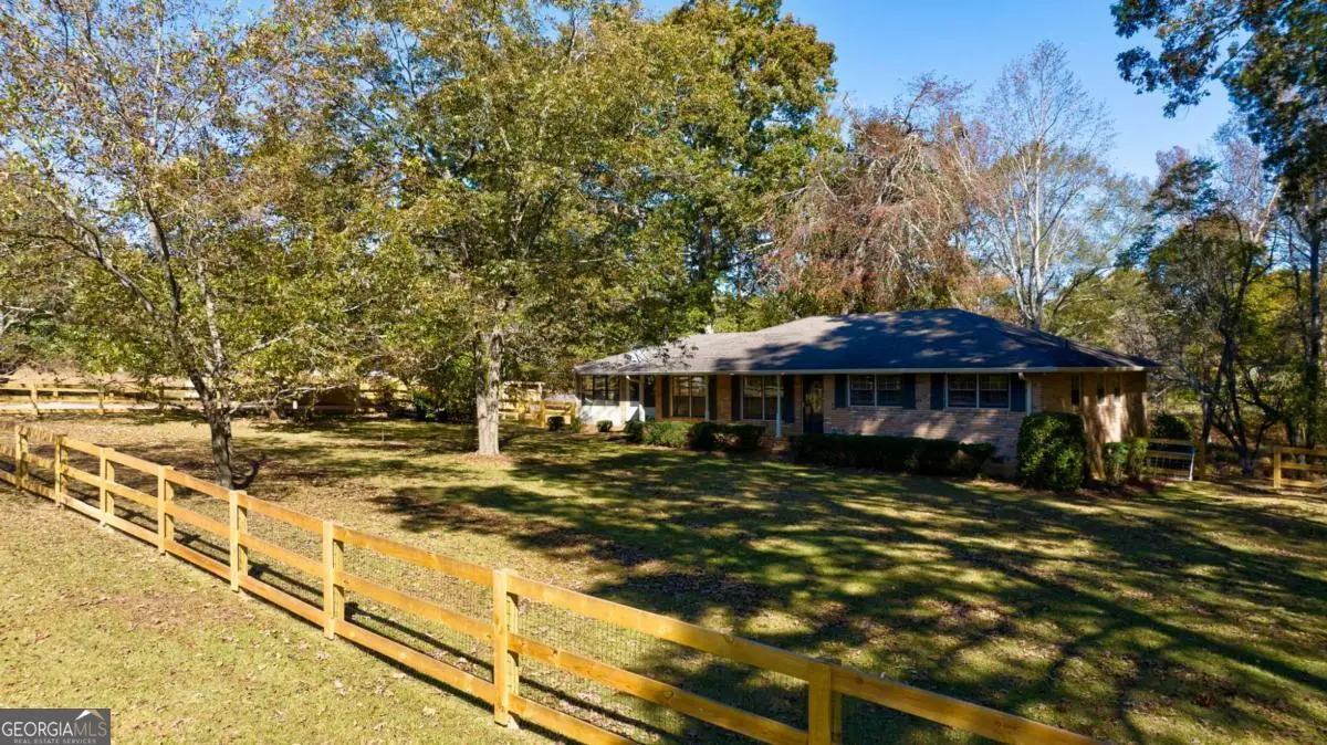 8100 Hog Mountain Road, Statham, GA 30666 - #1