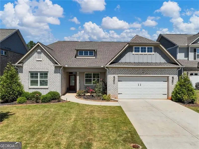 6940 Manchester Drive, Flowery Branch, GA 30542 - #1