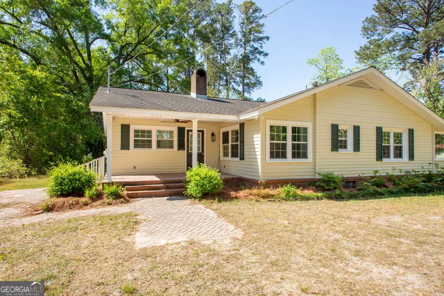 110 Briarwood Road, Waycross, GA 31501 - #3