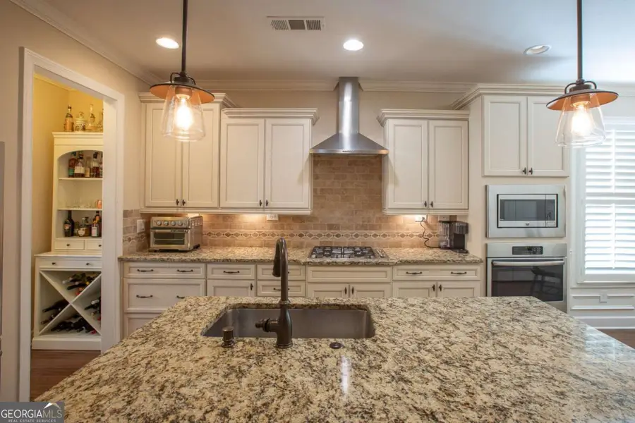 3803 English Oak Drive, Gainesville, GA 30504 - #3