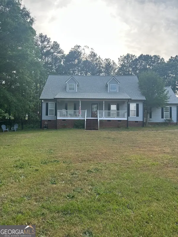 22 Hidden Lakes Court, Newnan, GA 30263