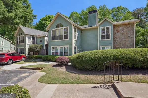 3019 Canyon Point Circle, Roswell, GA 30076