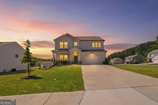 14 Ledgemont Way, Acworth, GA 30101