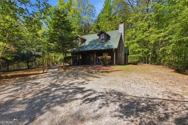 325 Blue Creek Cove, Cleveland, GA 30528