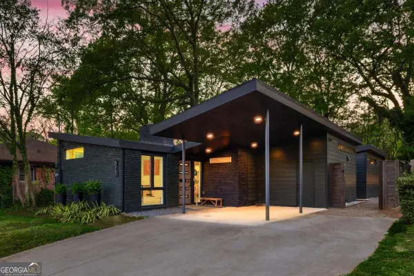 671 Clover Street Sw, Atlanta, GA 30310