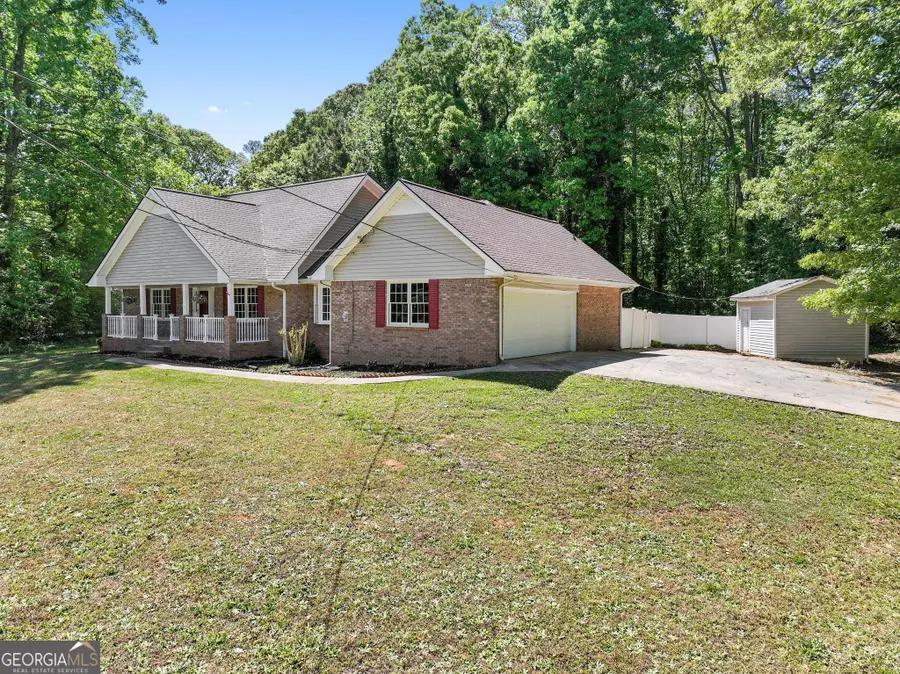 7005 Oak Leaf Drive, Fairburn, GA 30213 - #2