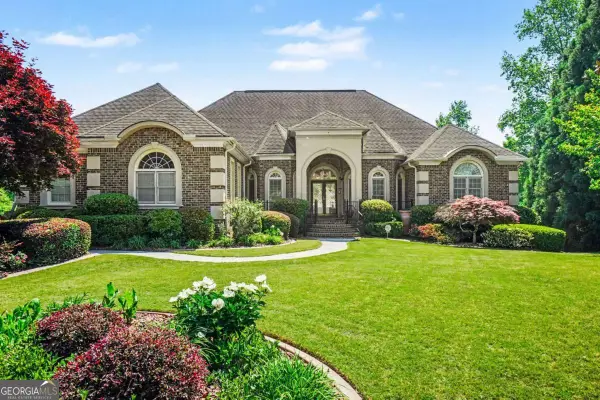 5035 Guilford Forest Drive Sw, Atlanta, GA 30331