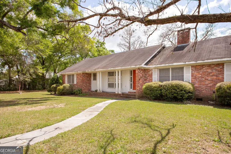221 Marion Street, Blackshear, GA 31516 - #3