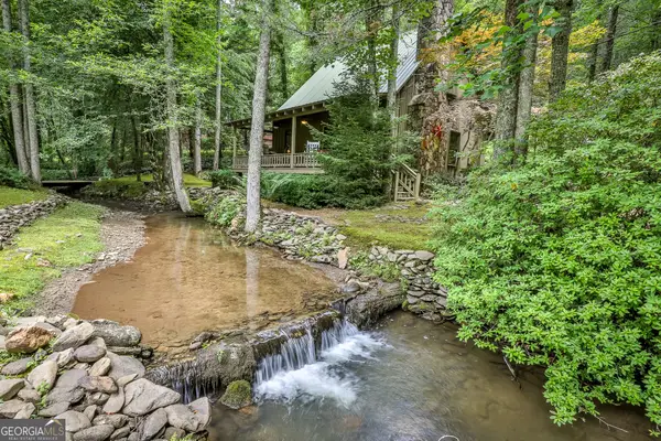 141 Barnes Creek Drive, Ellijay, GA 30540