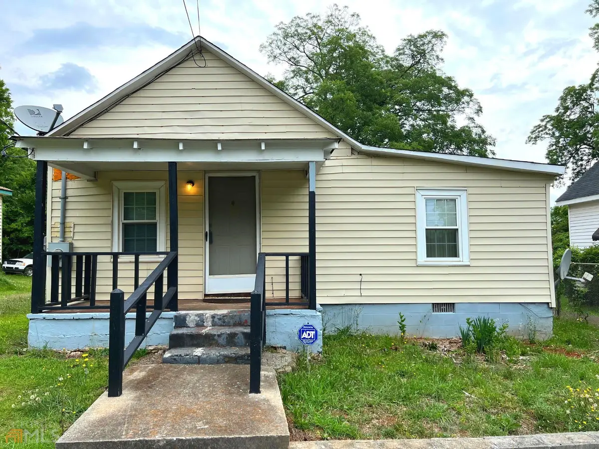 921 N Wayne Street, Milledgeville, GA 31061 - #1