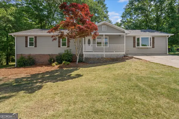 33 Russell Lane, Carrollton, GA 30116