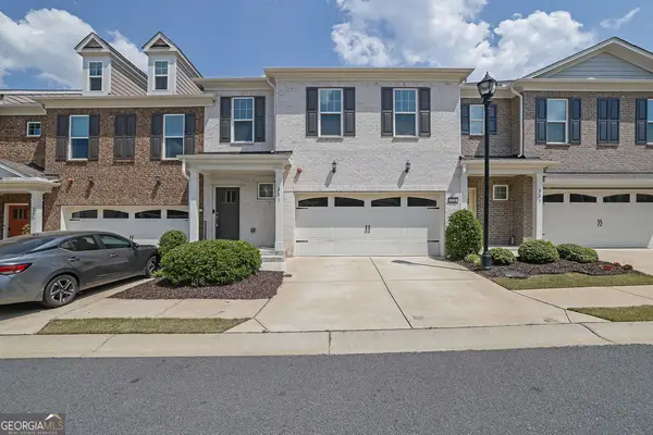 221 Ellis Lane, Woodstock, GA 30189