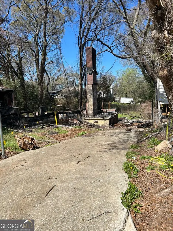 1253 Gus Thornhill Jr Drive, East Point, GA 30344