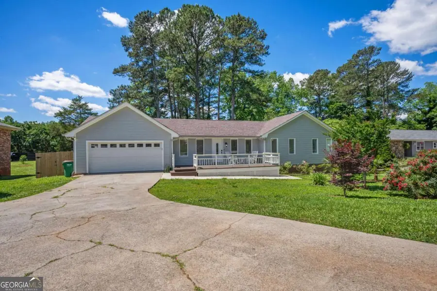 493 Greg Drive Sw, Lilburn, GA 30047 - #2