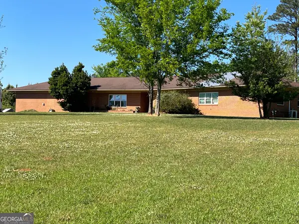 135 Meriwether Circle Nw, Milledgeville, GA 31061