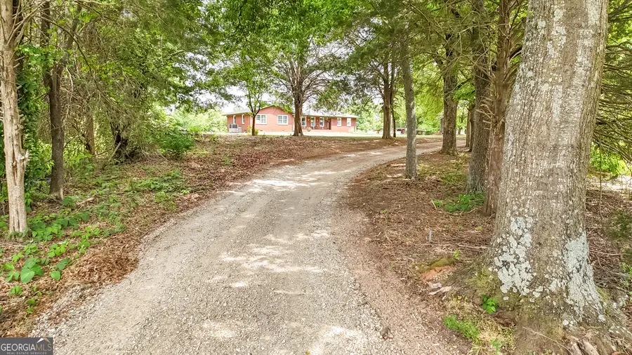 127 N Akins Bridge Road, Eastanollee, GA 30538 - #3