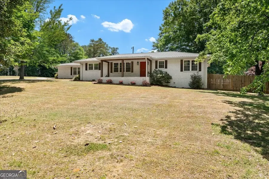 1172 Alabama Street, Carrollton, GA 30117 - #3