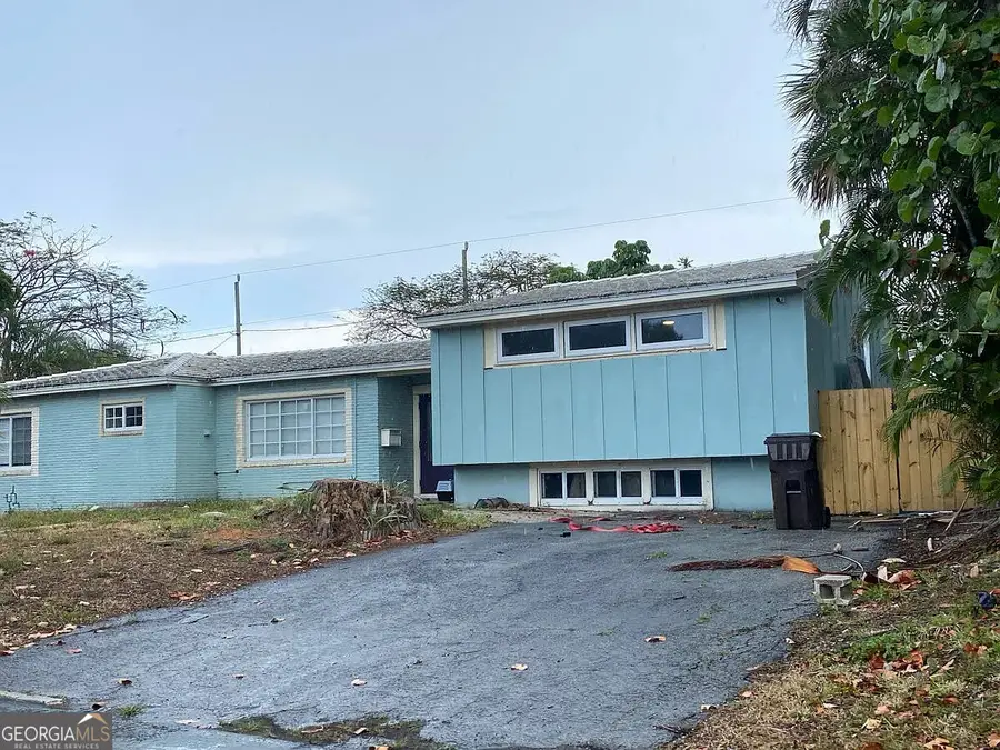 934 Paseo Castalla, West Palm Beach, FL 33405 - #2