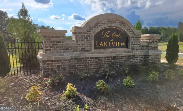 1066 Lakeview Oaks Court #18-B, Grayson, GA 30017