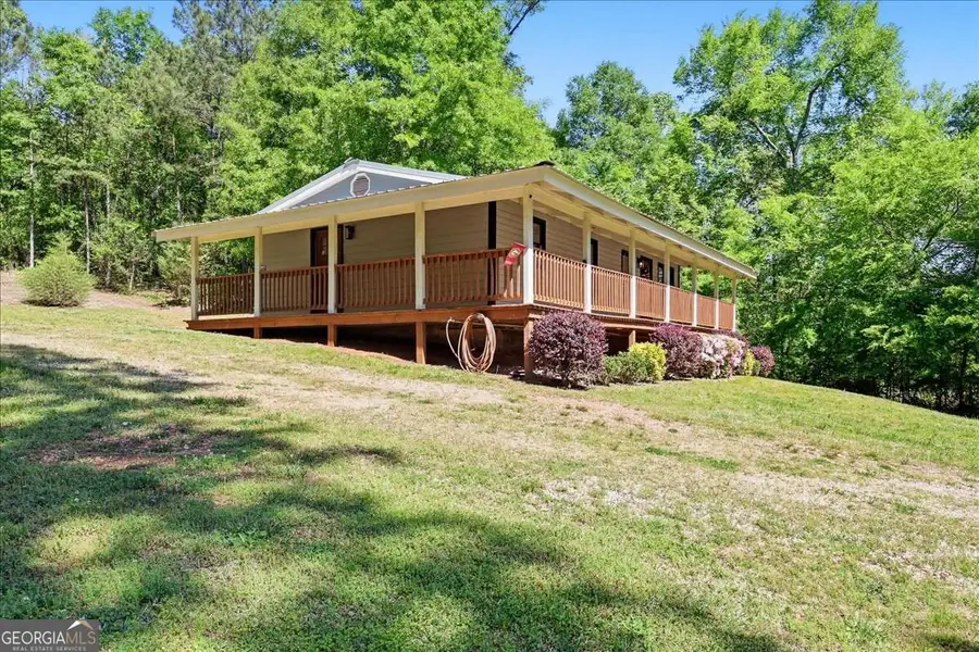 105 Lake Street, Jefferson, GA 30549 - #2