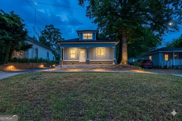 607 E Solomon Street, Griffin, GA 30223