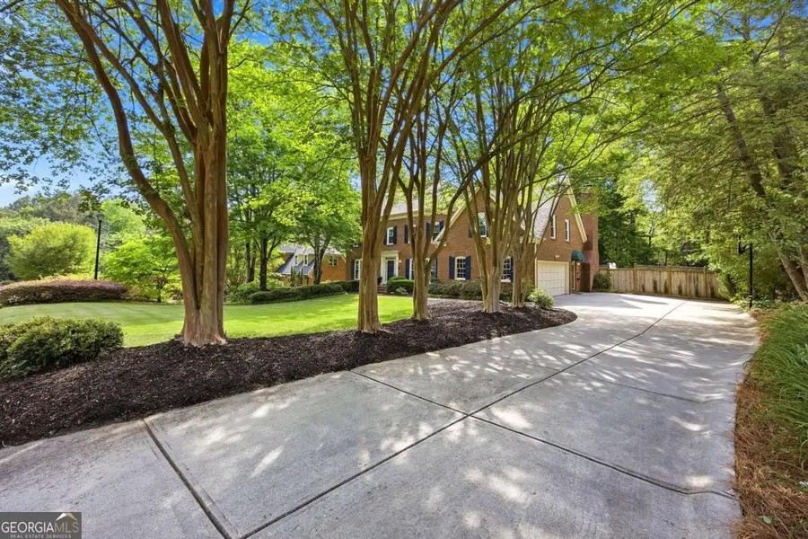 7525 S Spalding Drive, Sandy Springs, GA 30350 - #3