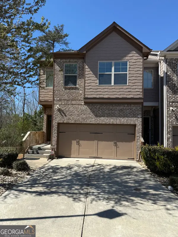 1921 Paxton Ridge Court, Lilburn, GA 30047