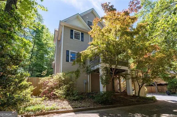 200 Glenlake Commons Drive, Decatur, GA 30030