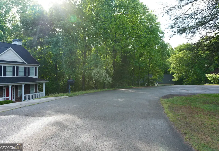 4629 Breakwater Drive, Gainesville, GA 30506 - #2