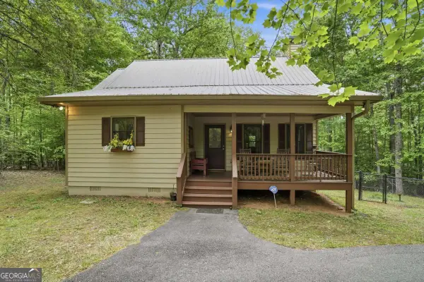 1060 Rocktree Road, Dahlonega, GA 30533