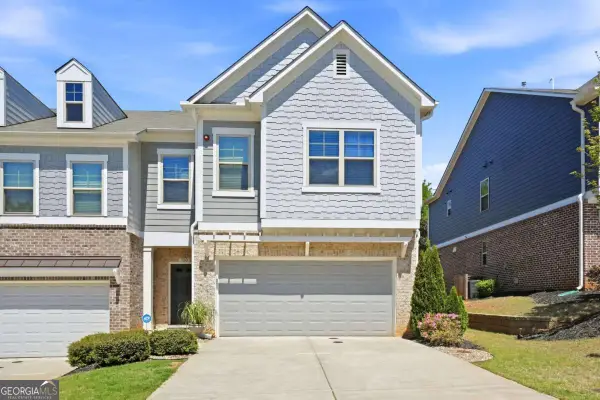 130 Maple Creek Way, Woodstock, GA 30188