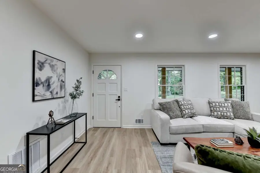 1300 Lavista Drive Sw, Mableton, GA 30126 - #3