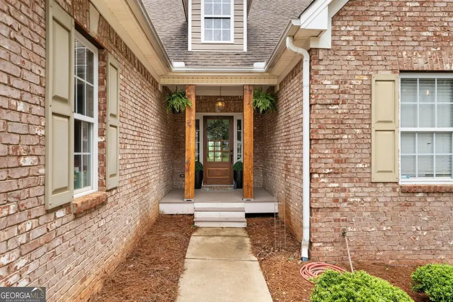 12 Grapevine Way Ne, Cartersville, GA 30121 - #3