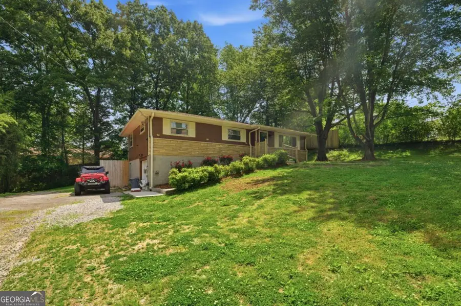 1004 W Lewis Street, Rossville, GA 30741 - #3