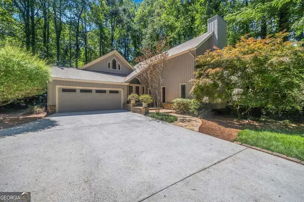 1061 Winding Branch Circle, Dunwoody, GA 30338