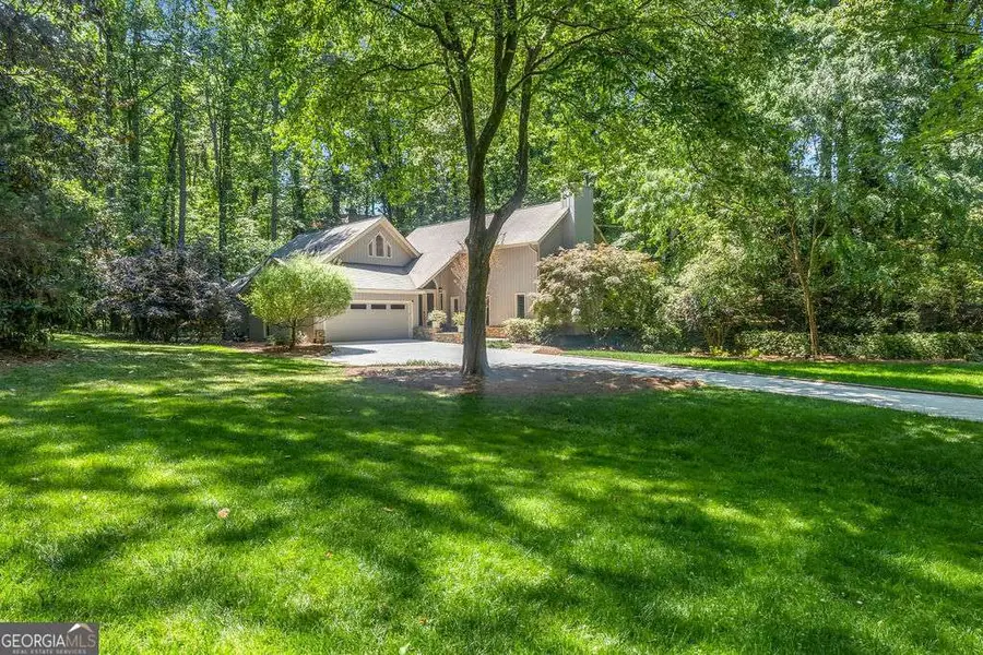 1061 Winding Branch Circle, Dunwoody, GA 30338 - #2