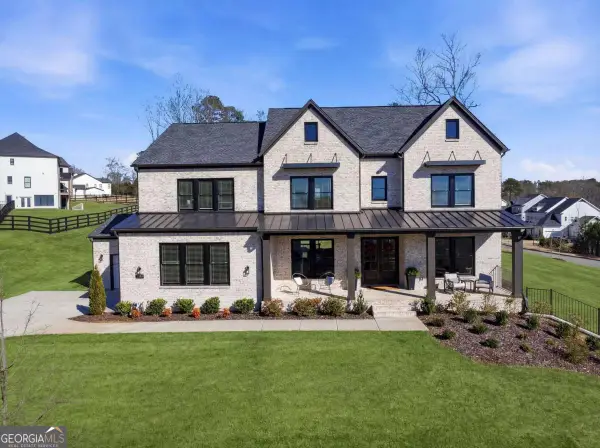 17105 River Overlook Drive, Roswell, GA 30075