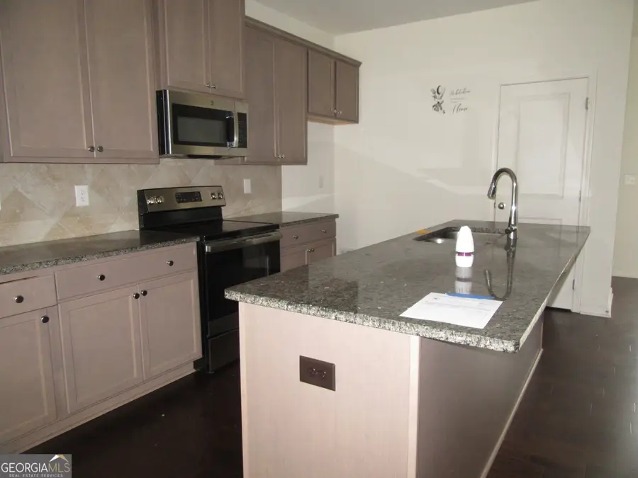 866 Ambient Way Sw, Atlanta, GA 30331 - #3