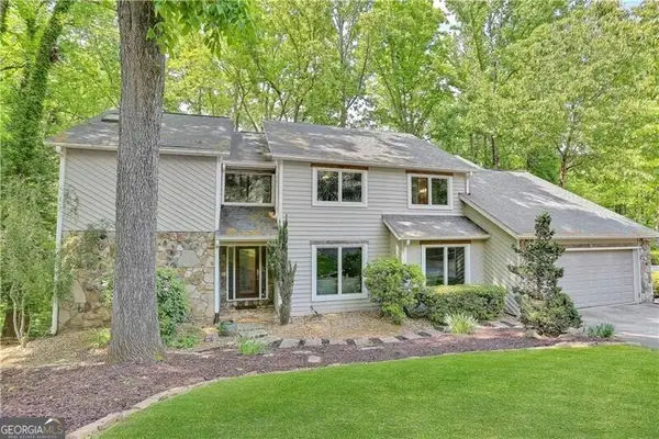 345 Clear Creek Court, Roswell, GA 30076
