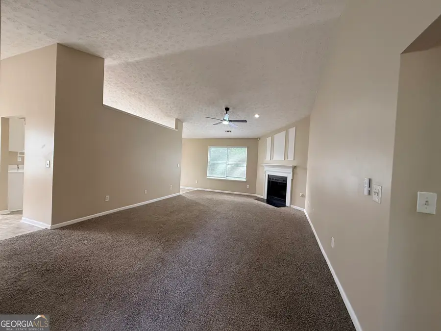 1660 Creek Crossing Se, Conyers, GA 30094 - #2