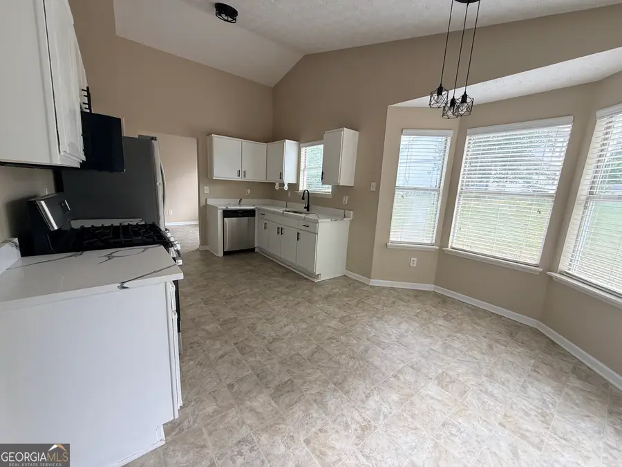 1660 Creek Crossing Se, Conyers, GA 30094 - #3