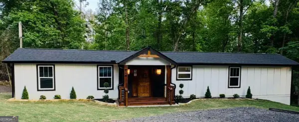 2363 Hi Roc Circle Ne, Conyers, GA 30012