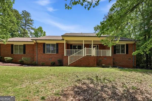 379 Clyde Court, Mcdonough, GA 30252