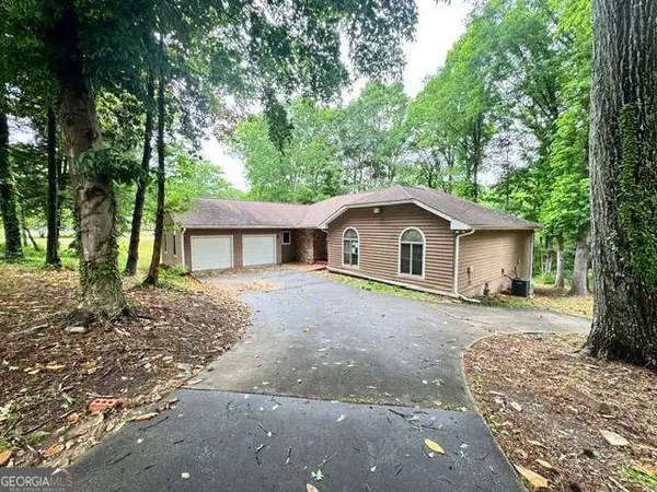 3245 W Anderson Drive, Lithia Springs, GA 30122