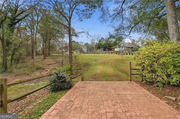 448 E Lake Drive, Decatur, GA 30030