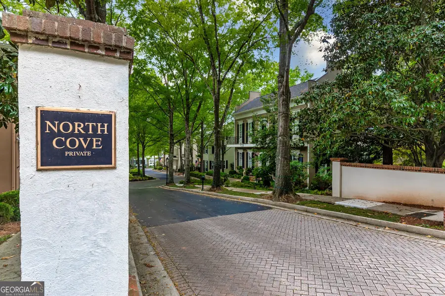 221 N Cove Drive, Peachtree City, GA 30269 - #2