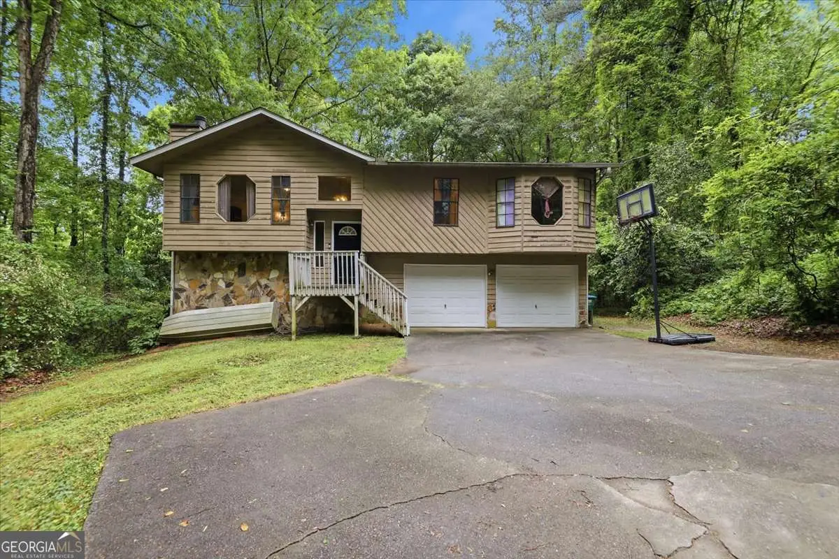 3055 Malvern Drive, Snellville, GA 30039 - #1