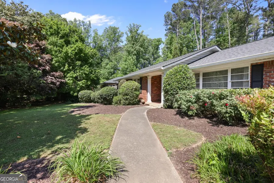 550 Windsor Parkway, Atlanta, GA 30328 - #2