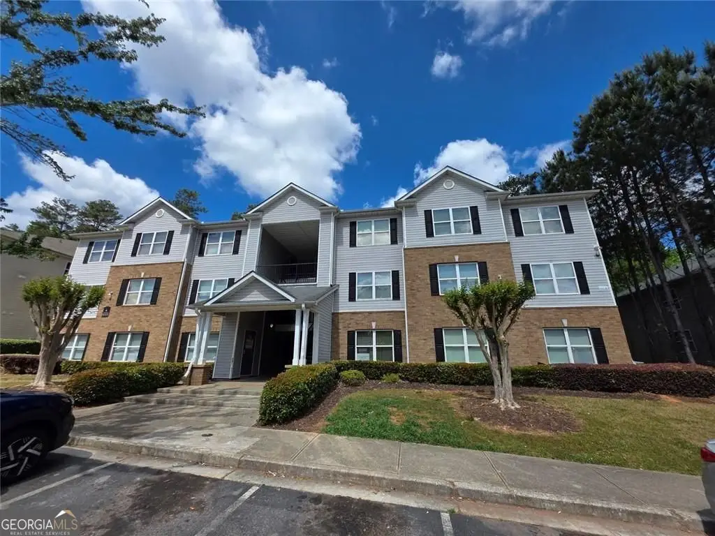 6102 Fairington Ridge Circle, Lithonia, GA 30038 - #1