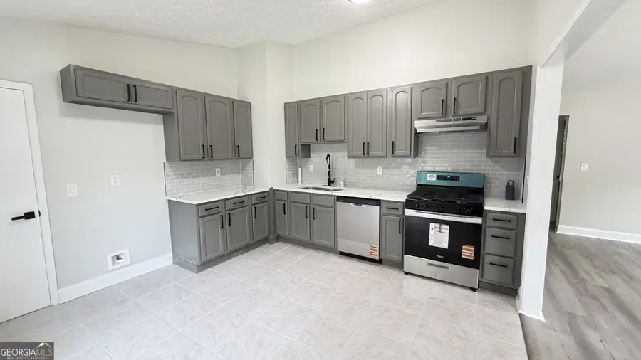 733 Inland Way, Lilburn, GA 30047 - #3